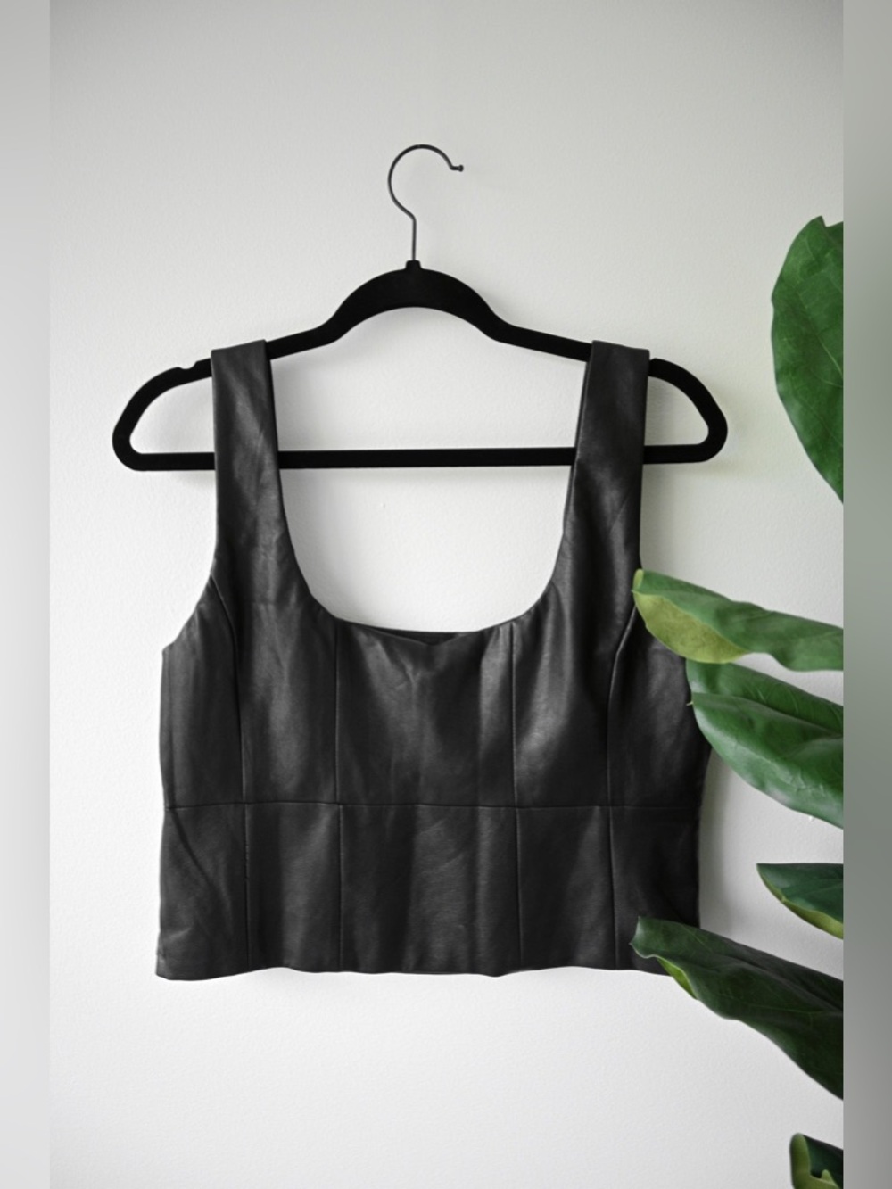 Lulu's Faux Leather Top, New with tags - Picture 9 of 9